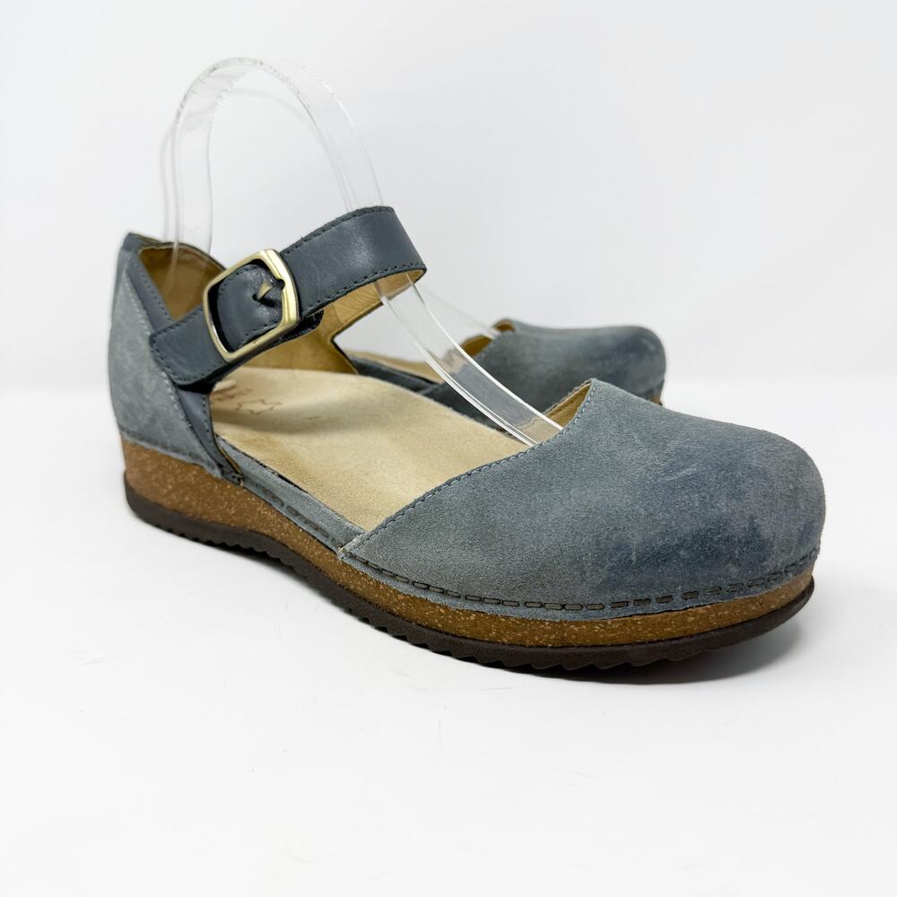 Dansko Gray Suede Closed Toe Sandals Women’s Size EU 39/US Size 8.5-9 EUC